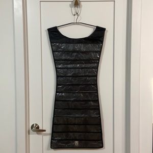 Umbra Black Jewellry Dress Organizer